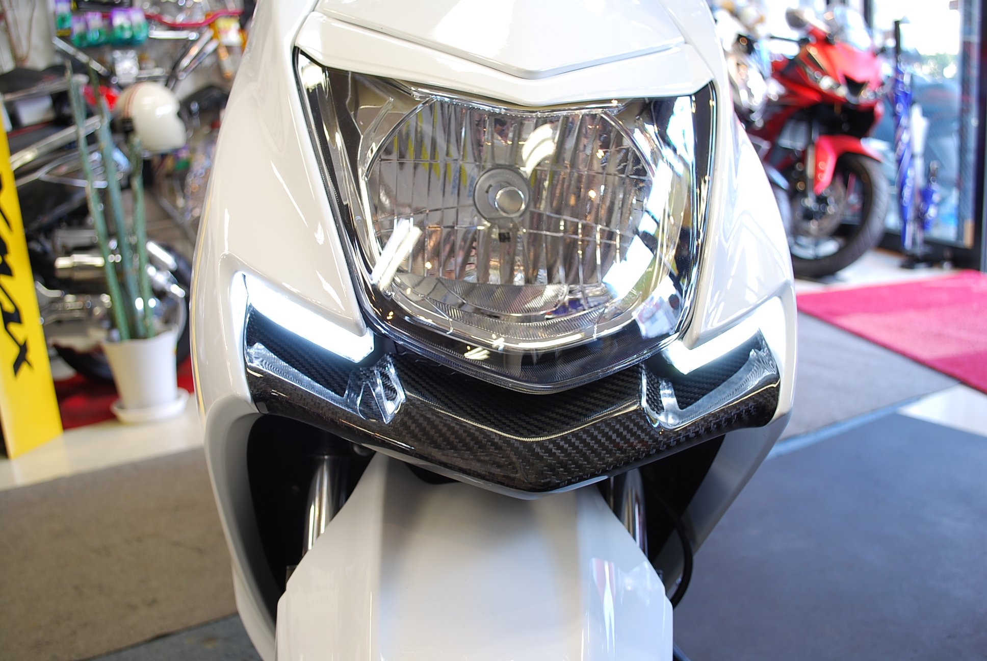 X-MAX ローダウン　シグナス改　ダンガン　ホイール 015